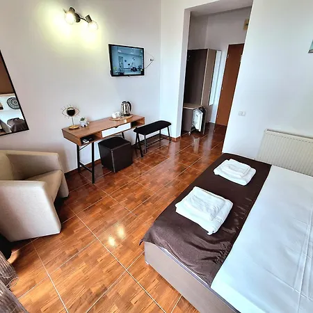 Gasthuis Sunriviera Mamaia Nord 3*
