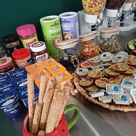 Sunriviera Konukevi Navodari