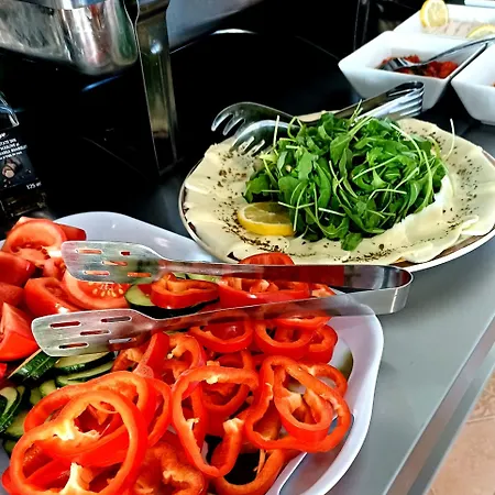 Sunriviera Konukevi 3*